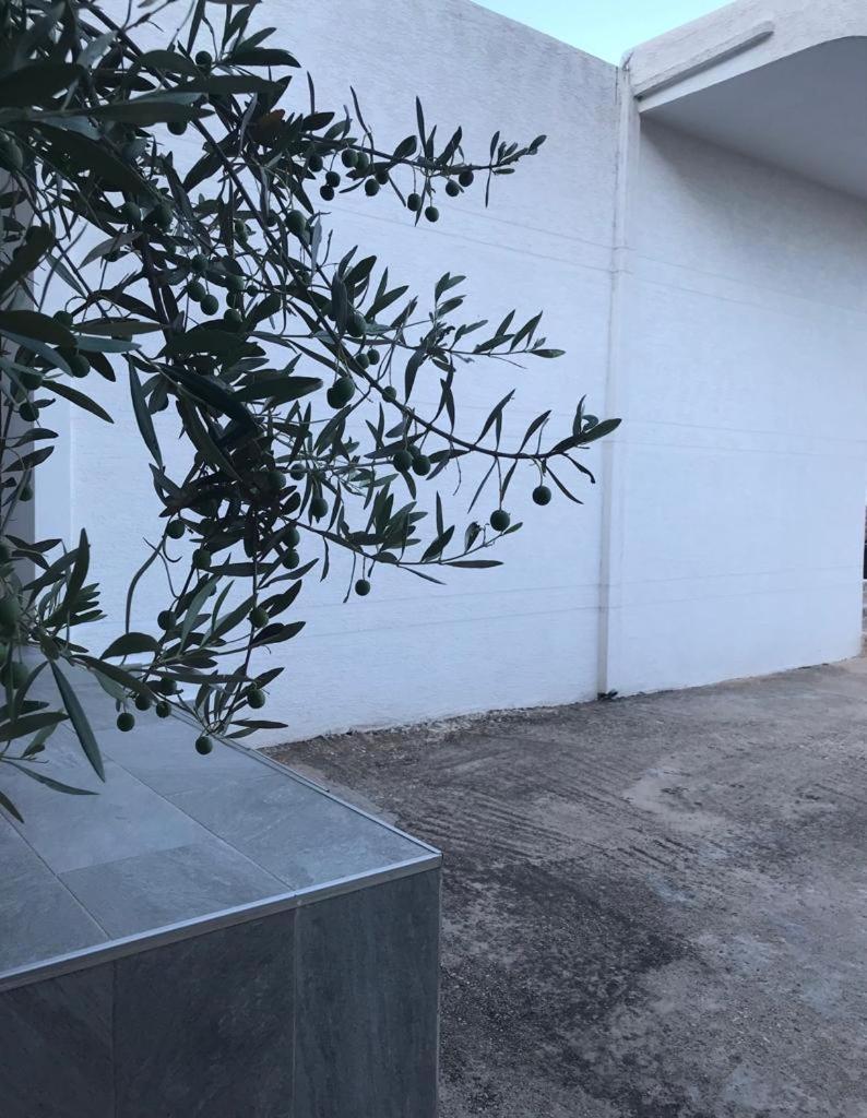 Alfa Apartaments Sarande Exterior photo
